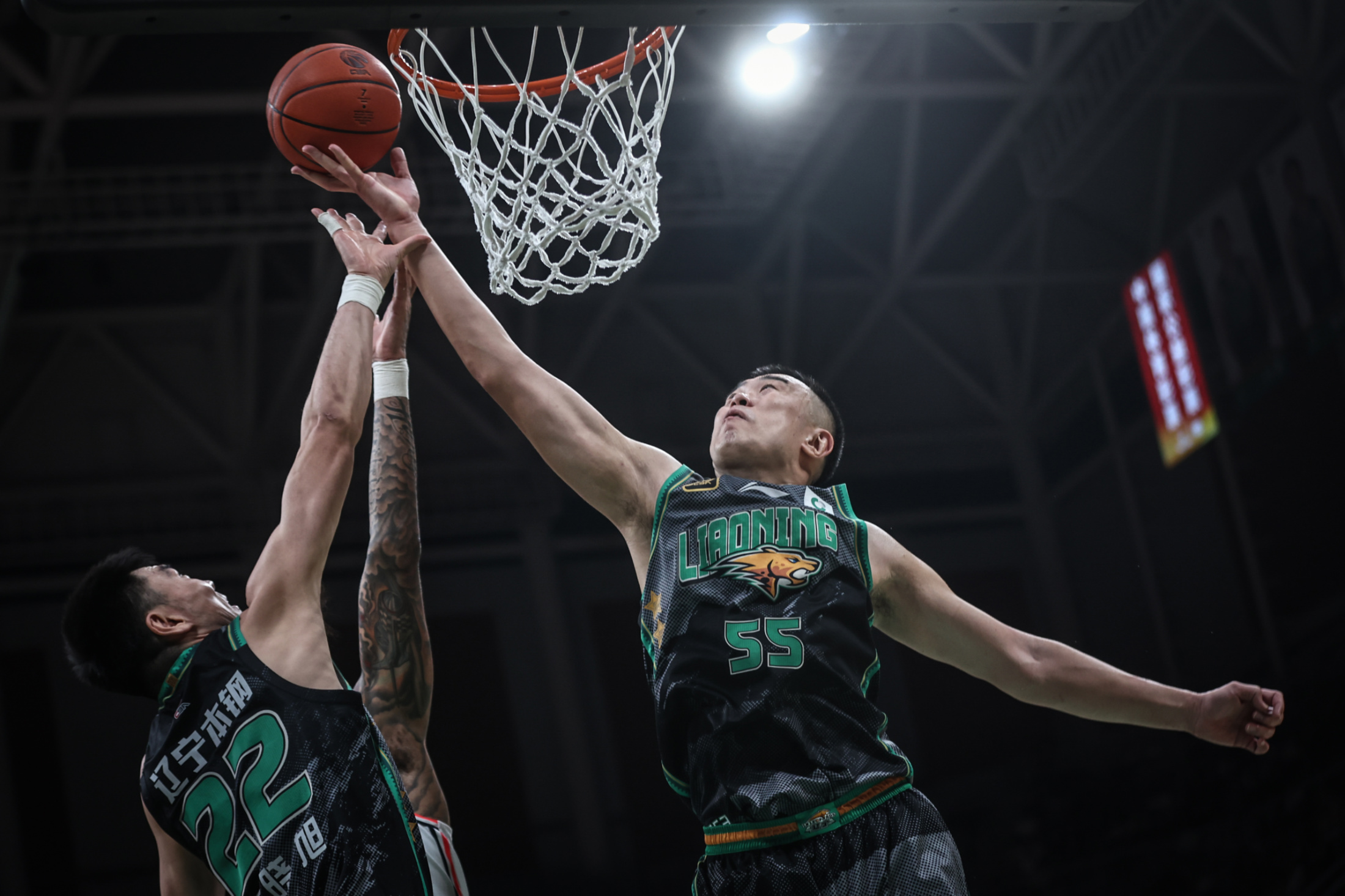 转会期CBA季后赛焦点战，底特律活塞更衣室发声，球迷炸锅，纪律约束更严格的简单介绍