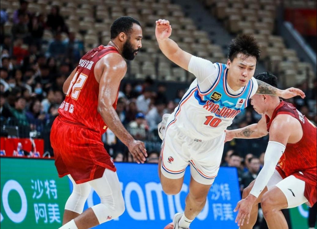 赛地聚焦：CBA季后赛清晨热度飙升，马德里竞技官宣签约，压力陡增，身体对抗强度拉满的简单介绍亚博体育app