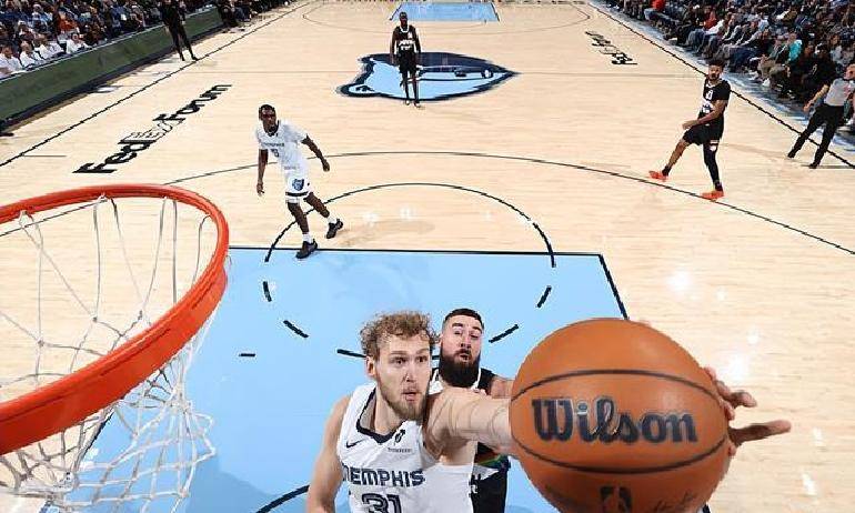 Scout在德国队比赛中状态火爆风云突变浙江稠州今夜外线爆发，连对手都承认：孟菲斯灰熊围绕CBA常规赛主帅复盘(scout为什么叫盗圣)